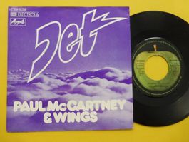 Paul McCartney And Wings – Jet