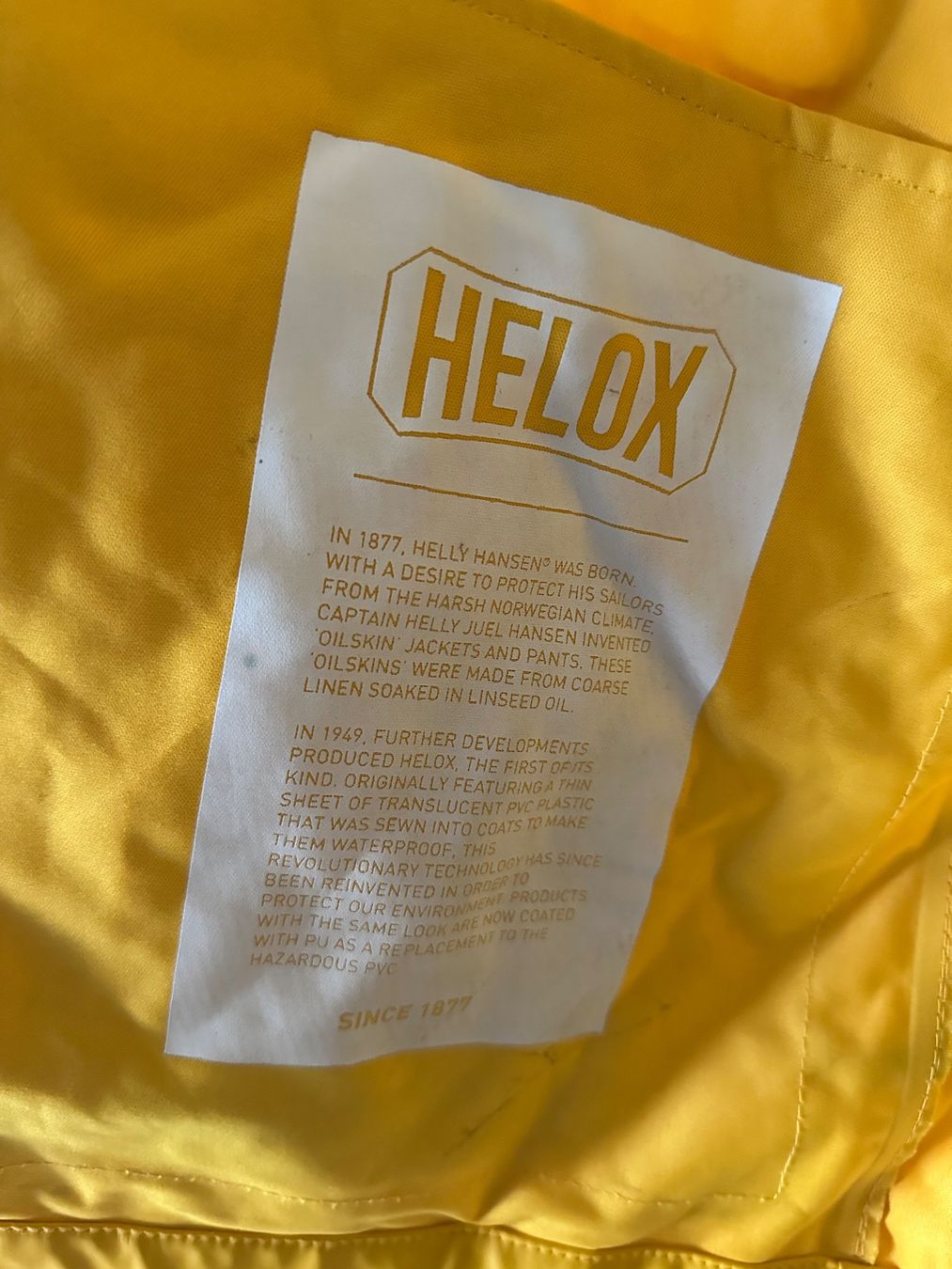 Helly Hansen Jacken: HELLY HANSEN Regenjacke, Gr. L – Gebraucht aus Dübendorf von liism 2