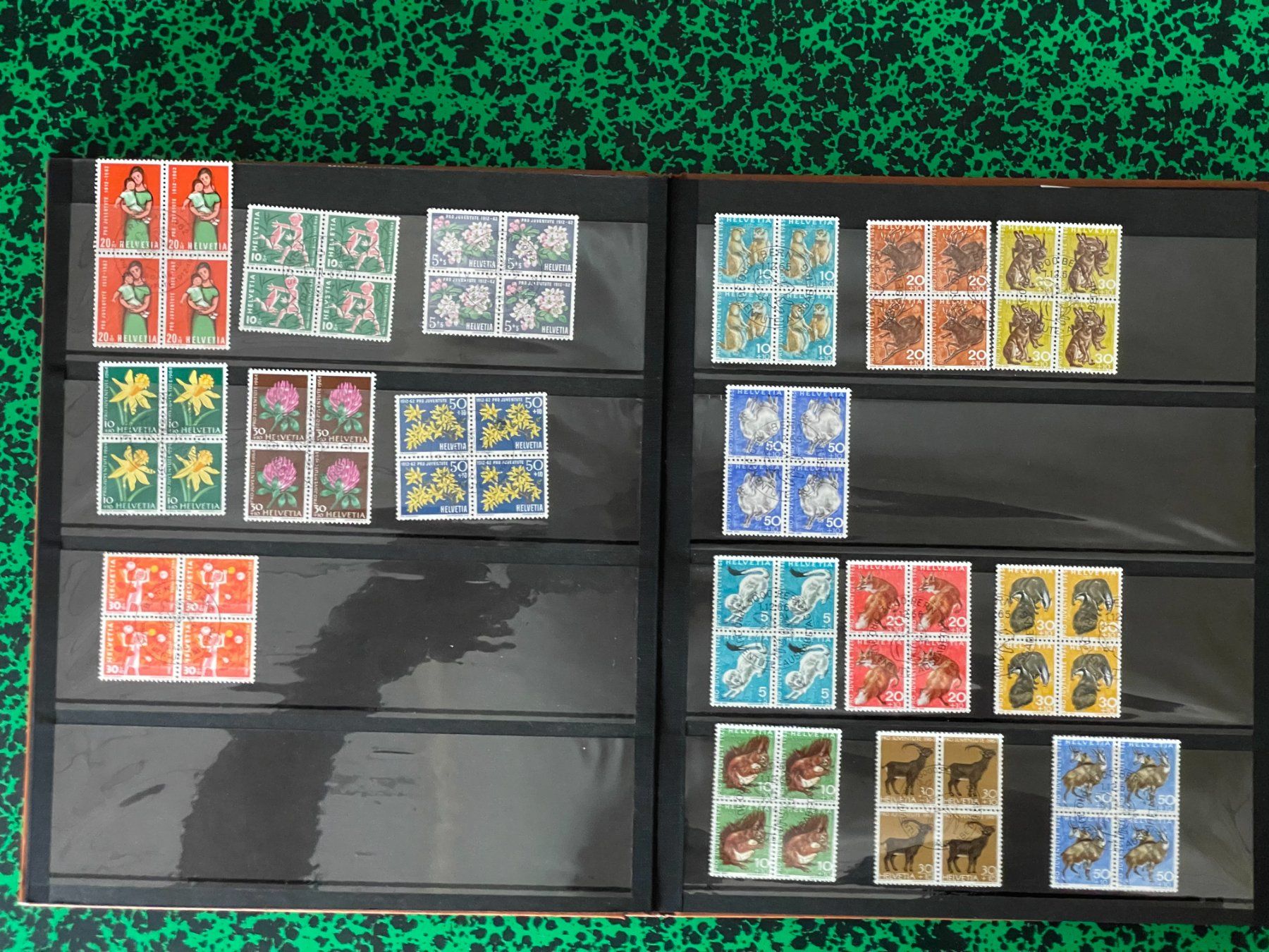 Tous les timbres: Viererblöcke 205 Stück – Neuf (Voir description) à Menzingen par Wlukas 6