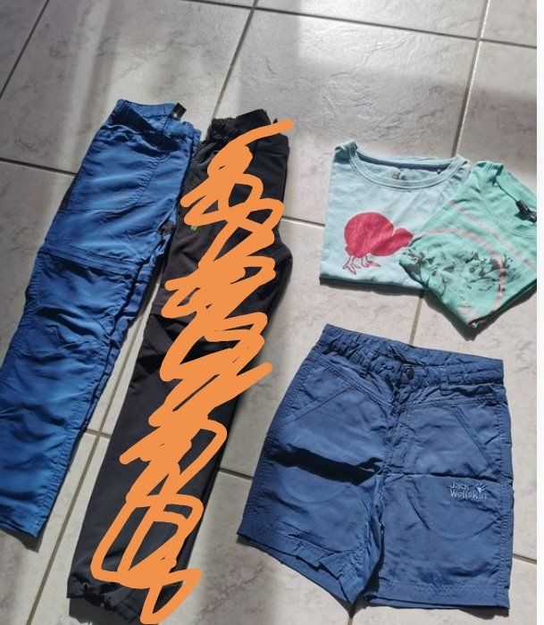 Jack Wolfskin Lotti & Set di vestiti: Wanderpaket Marken Gr. 128 – Usato da Konolfingen venduto da torina85