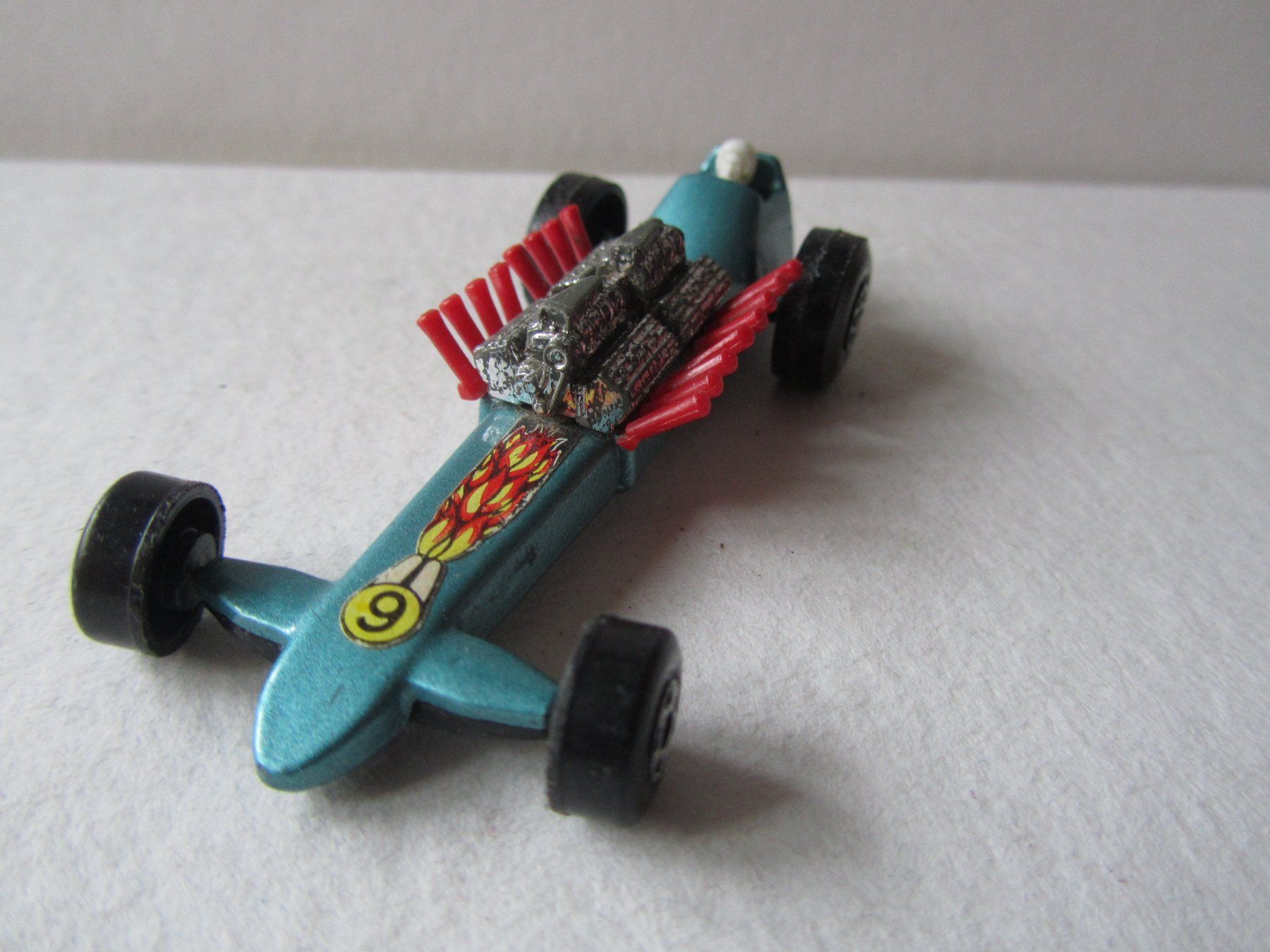 Matchbox Modellini d'auto: Slingshot Dragster, Matchbox Superfast, Nr. 64B – Usato da Weiningen ZH venduto da dietsch57 1