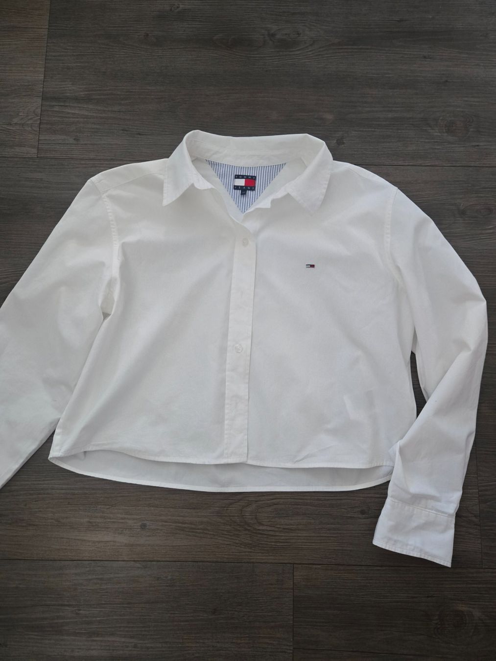 Tommy Hilfiger Blusen: Hilfiger Kurzbluse – Gebraucht aus St. Niklaus VS von BrittaR