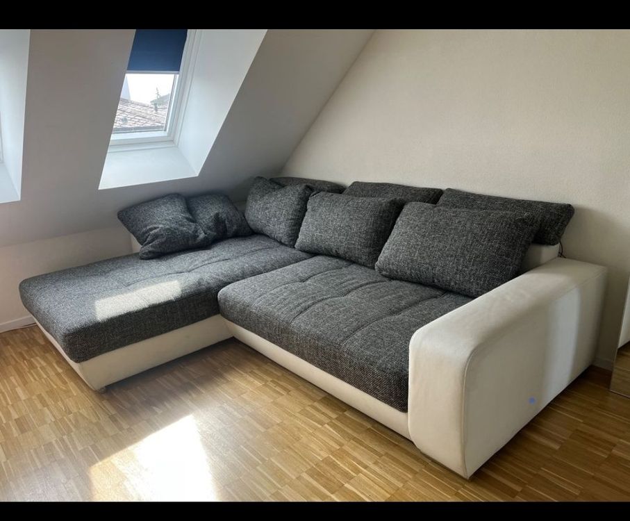 Sofa Wei Grau