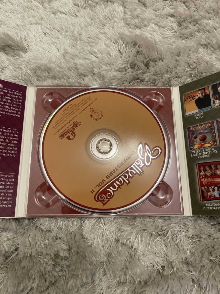CD: CD Bellydance Superstars Vol. II  – Usato da Unterkulm venduto da AnoliOccasion 1