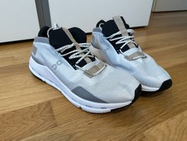 On Laufschuhe Gr. 44