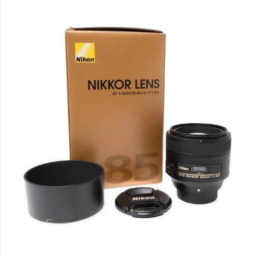 Nikon Obiettivi: Nikon 85mm F/1.8G LENS + UV FILTER – Nuovo (secondo la descrizione) da Schlieren venduto da Sunshine_0109
