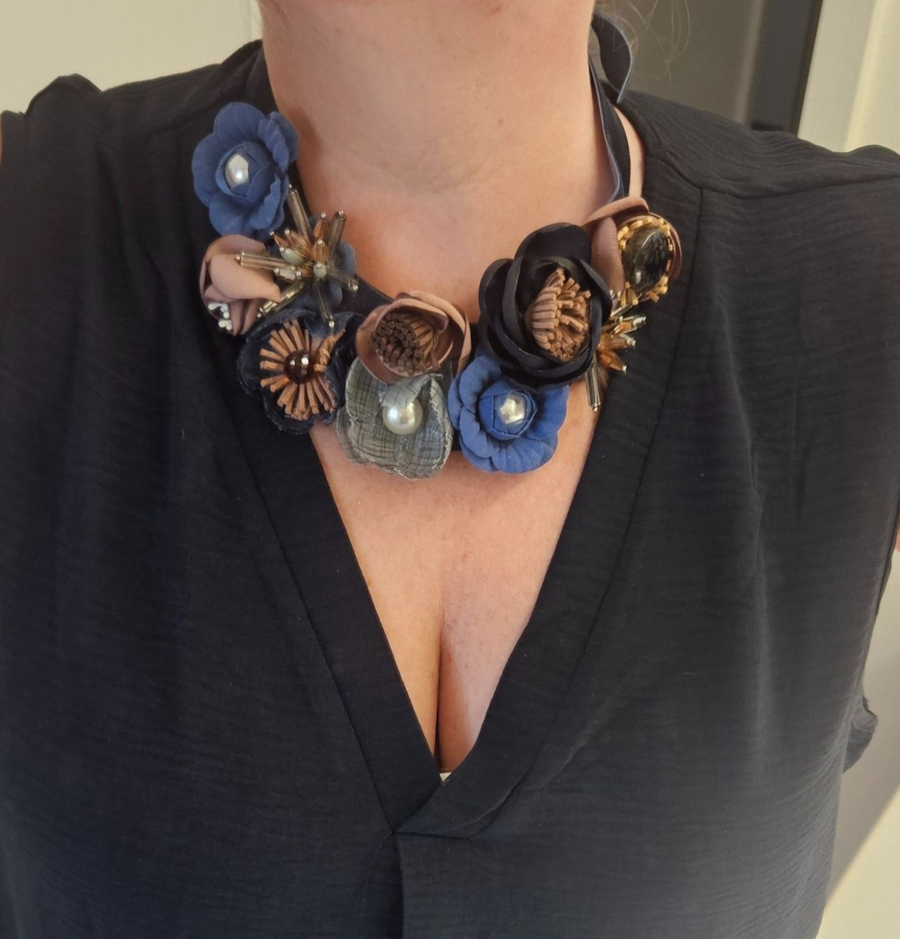 Catenine: Spezielle Blumenkette in blau – Usato da Bünzen venduto da Milly32