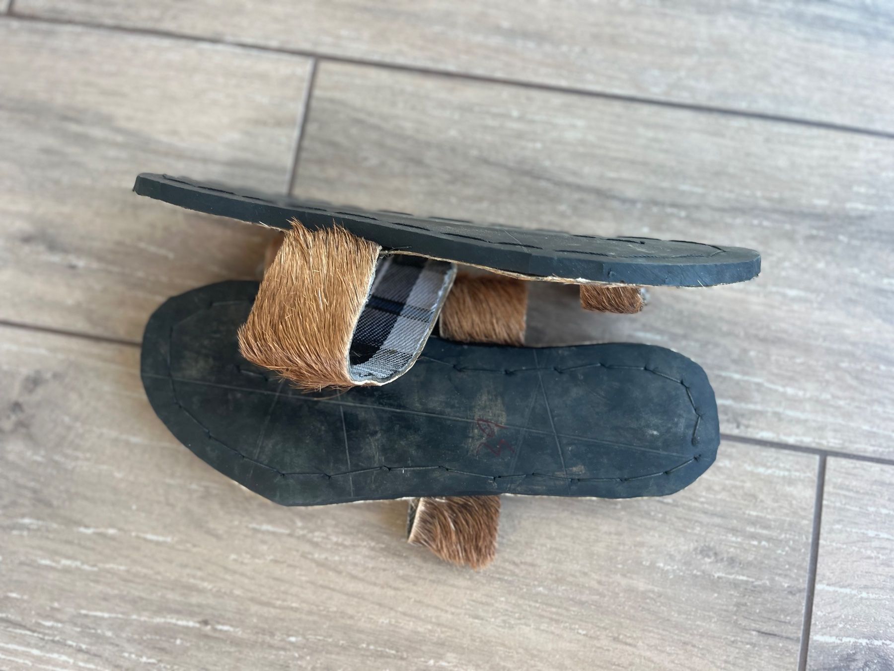 Damenschuhe: 36_NEU_hand made in Afrika – Neu und originalverpackt aus Versegeres von kista 1