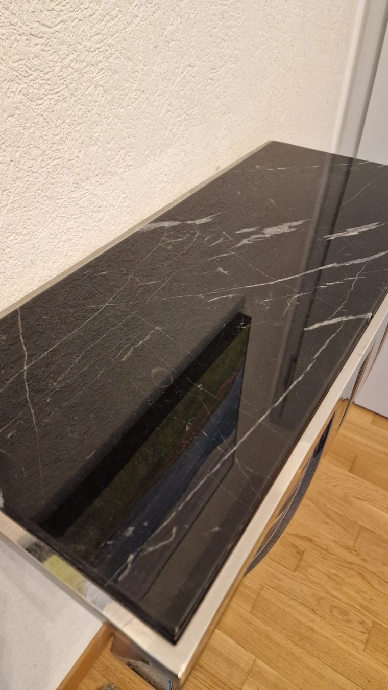 Ladenausstattungen & Messebau: Console Table Eichholtz – Gebraucht aus Meyrin von techCluster 2