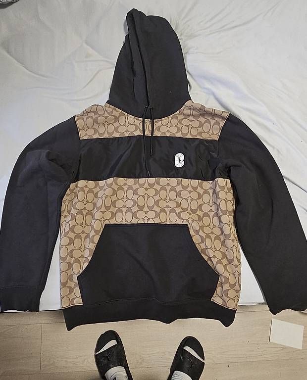 Pullover & Sweatshirts: Coach hoodie  – Gebraucht aus wängi von haa_6pqc