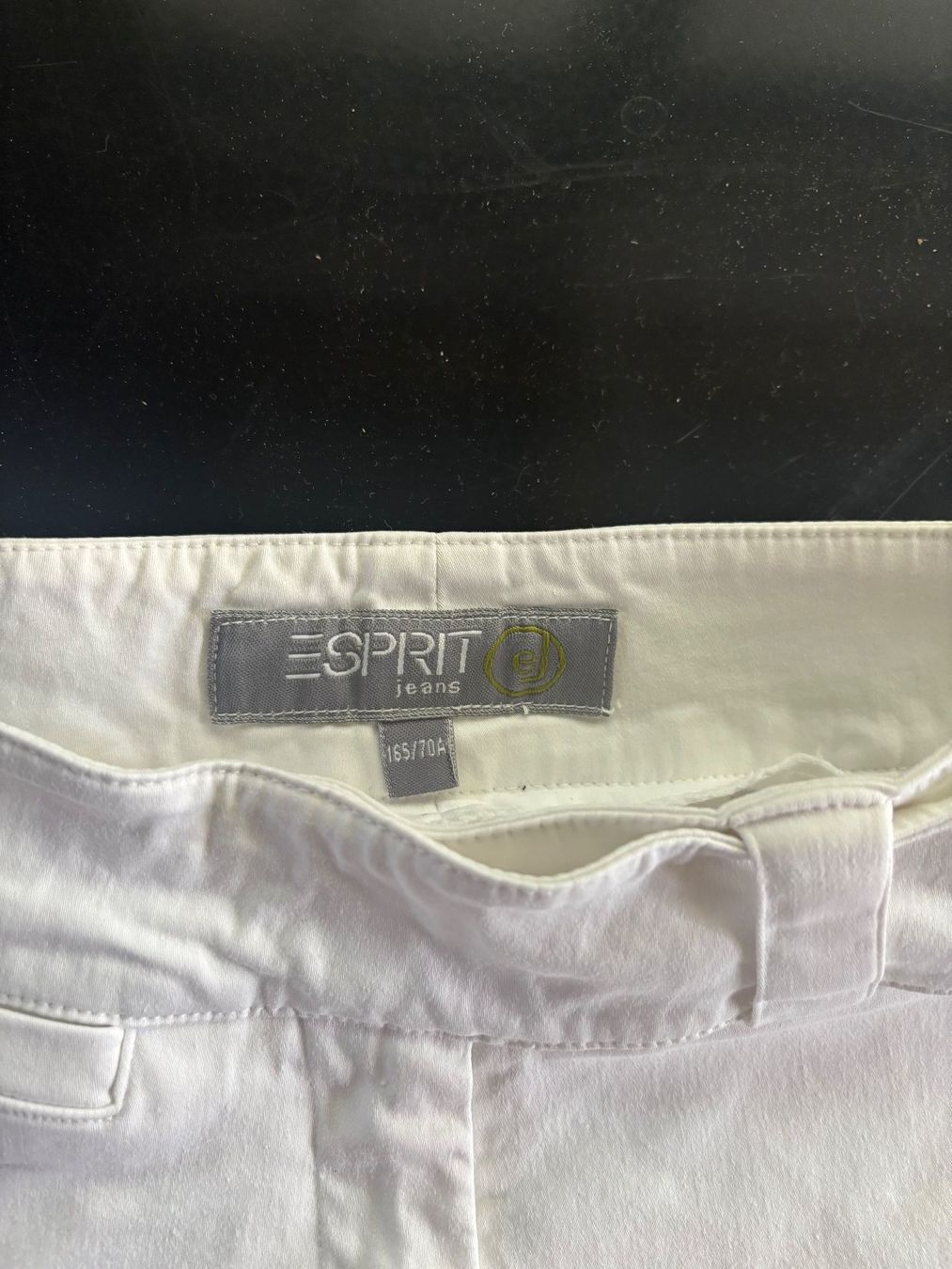 Esprit Pantaloni: Esprit Stretch Kinder-Jeans, Grösse ca. 116 – Usato da OLTEN venduto da lululoveslemon99 2