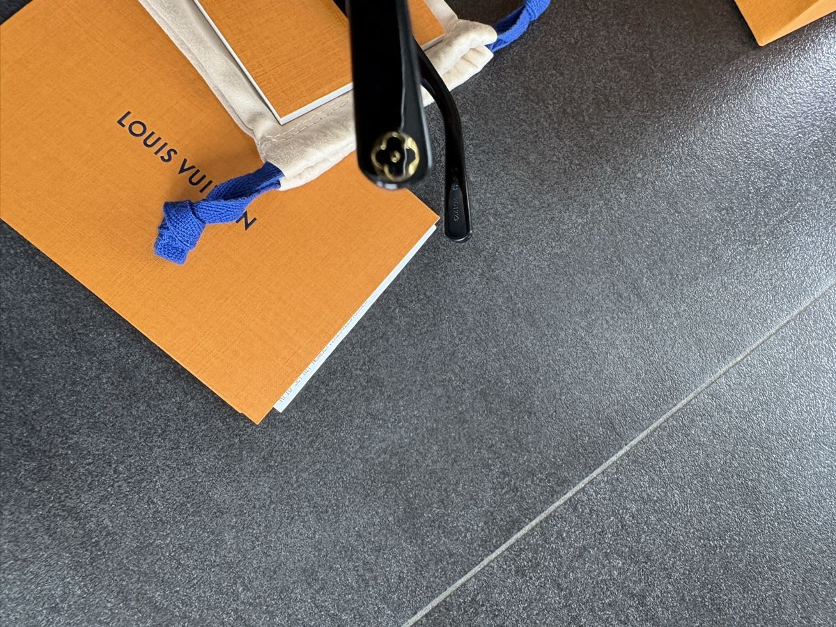 Louis Vuitton Occhiali & Lenti: Louis Vuitton Sonnenbrille neu – Nuovo e nell'imballaggio originale da Fehren venduto da Frischki 6