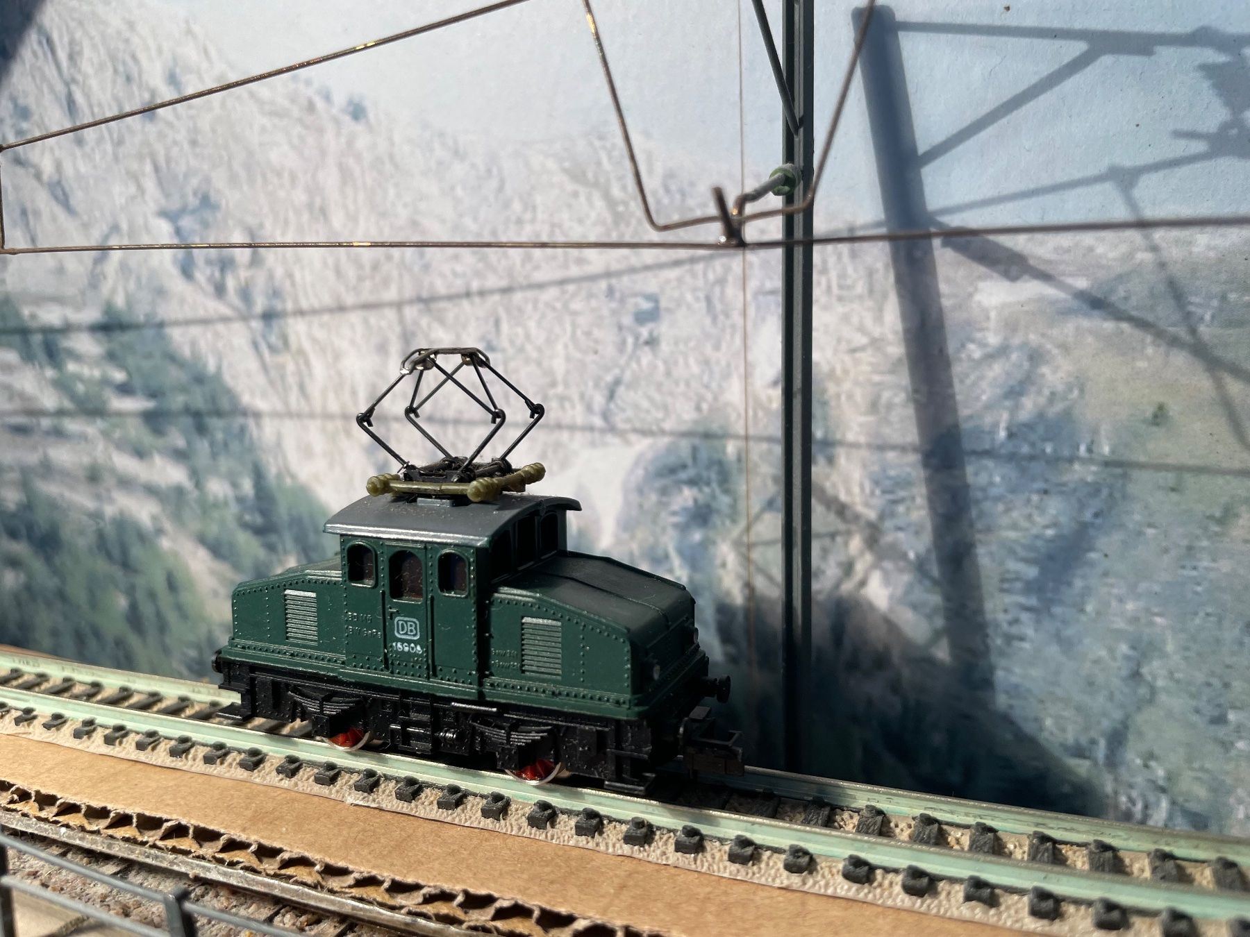 Arnold Modellini di ferrovie: Arnold 0240 E Lok  DB 169 05 grün – Usato da Rorschach venduto da Karotten 2