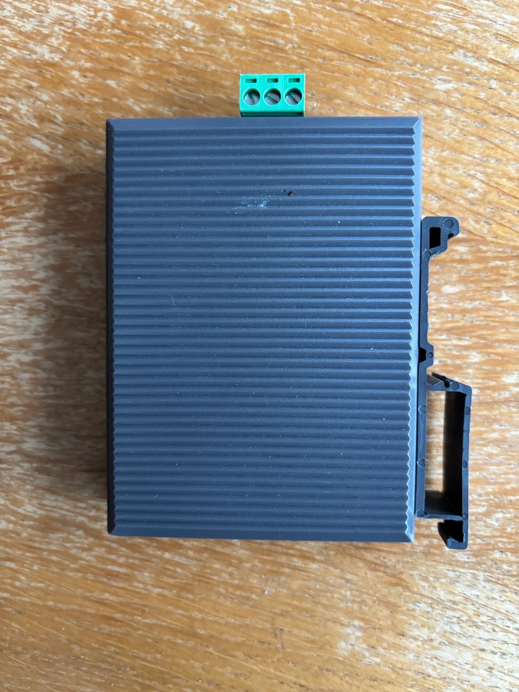 Hub & Switch: Industrieswtich MOXA – Usato da Biberist venduto da Oberwald45 1