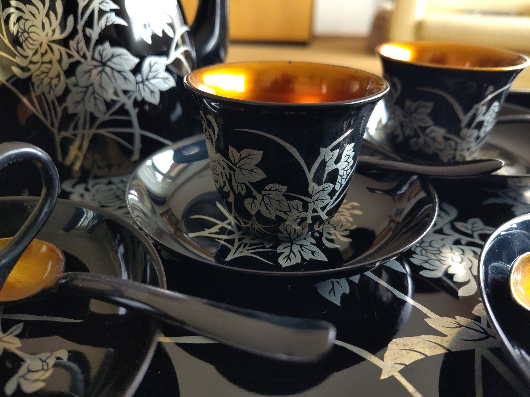 Geschirrsets: Teeservice aus China – Gebraucht aus Bern von Garagesale3000 3