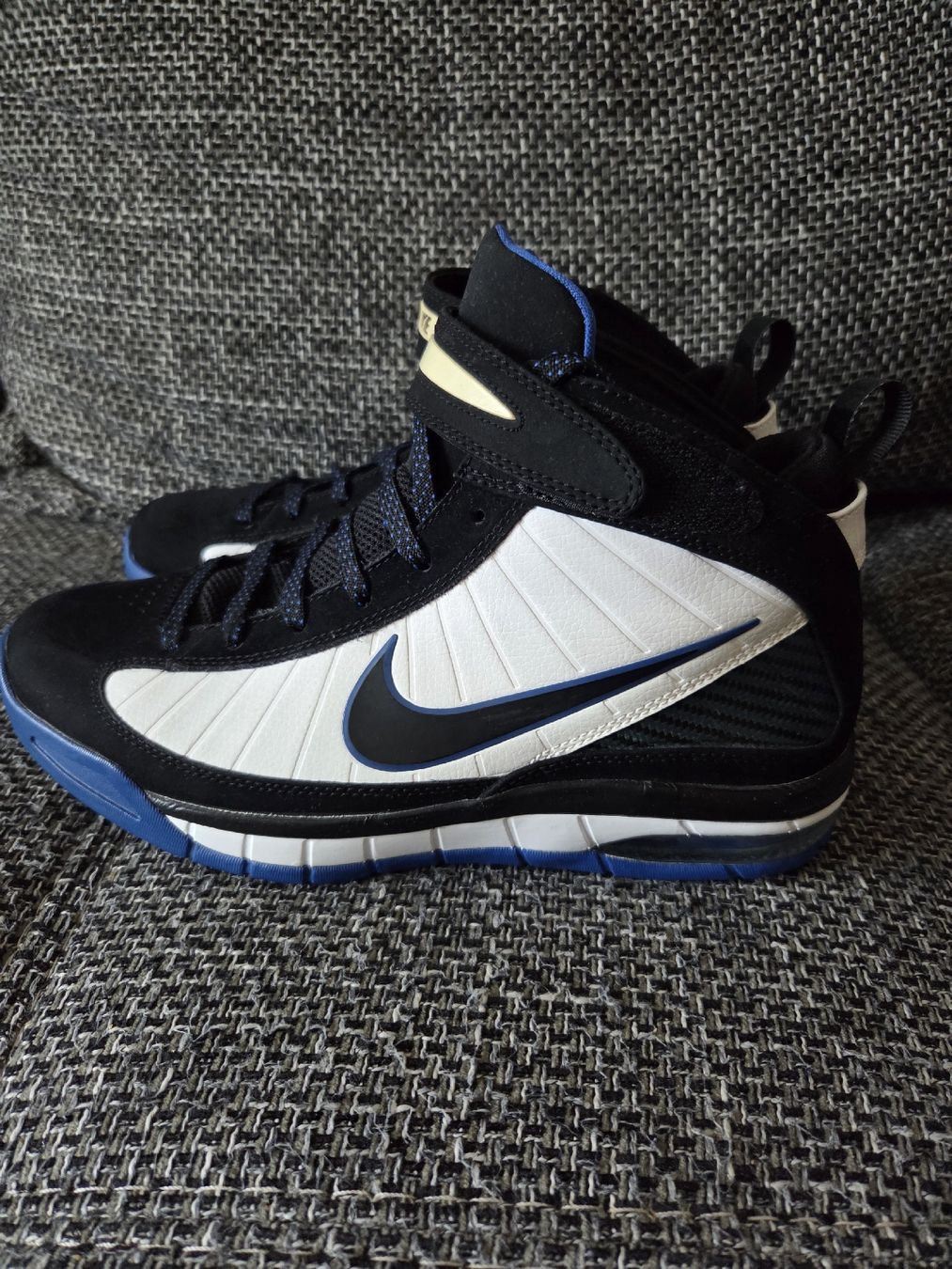 Nike Scarpe da uomo: Nike Air Max Rise EUR 44 – Nuovo (secondo la descrizione) da Steffisburg venduto da mbedb12
