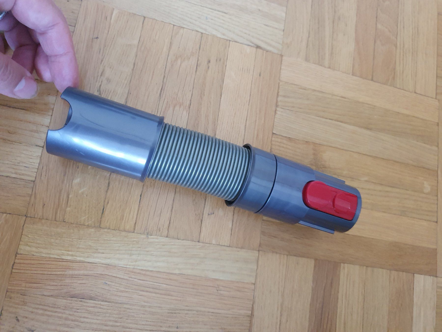 Dyson Aspirapolveri & Accessori: Flexible tube Dyson – Usato da Prilly venduto da RoDyRe