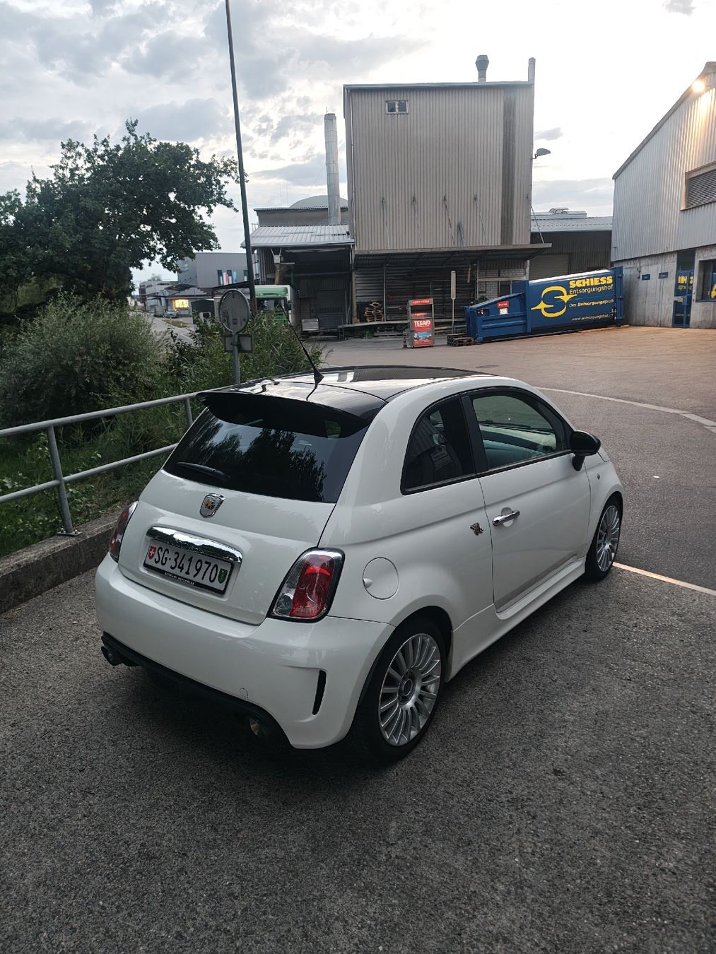 Abarth Autos: Fiat 500 Abarth – D'occasion à Niederuzwil par Adler740 2