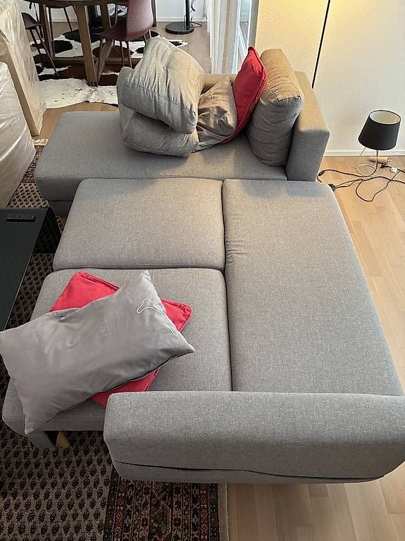 Sofas: Canapé d'angle convertible – D'occasion à Martigny par vic_5zrf 2