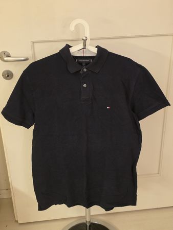 Polo Shirt Tommy Hilfiger dunkelblau Grösse L neuwertig