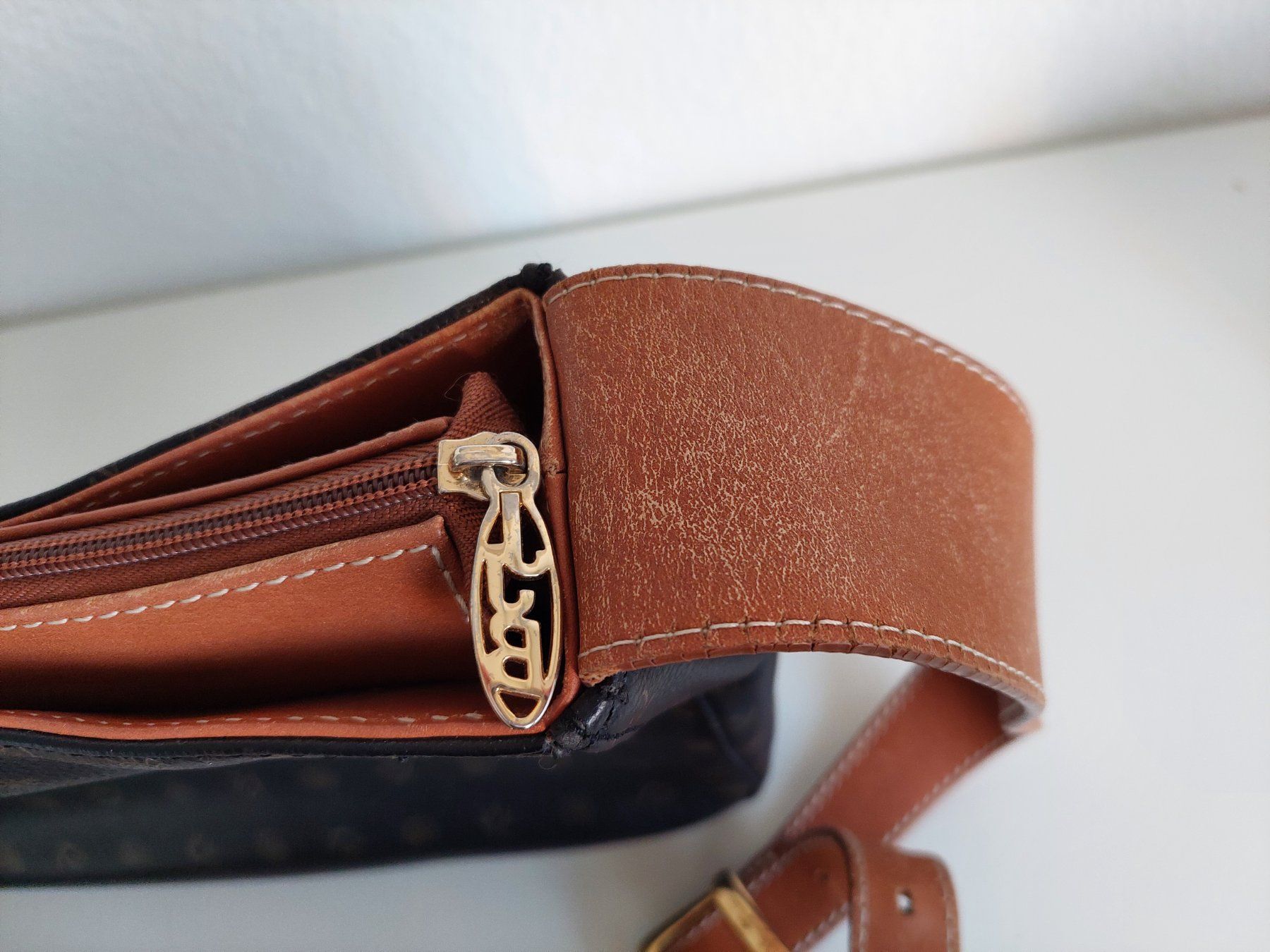 Borse da donna: SCHWARZ/BRAUNE JJB BENSON TASCHE – Usato da Münchenstein venduto da Strupfi 4
