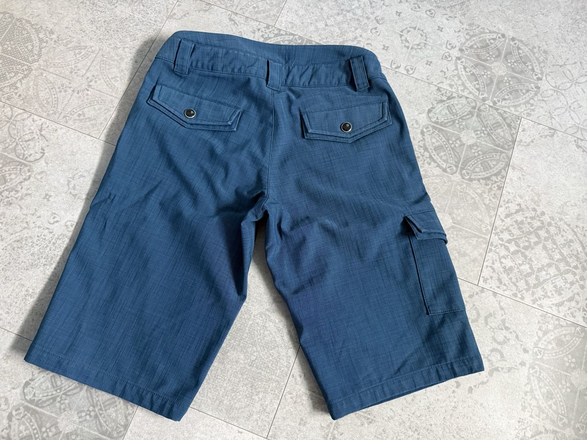 Pantaloni: Race Face Bikeshorts S – Usato da Egg-Flawil venduto da Klibis 2