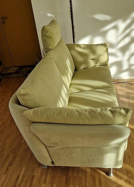 Intertime Divani: Sofa 2-Sitzer Intertime CIELO, Stoffbezug lindengrün – Usato da Kreuzlingen venduto da Bin-neu-hier 1