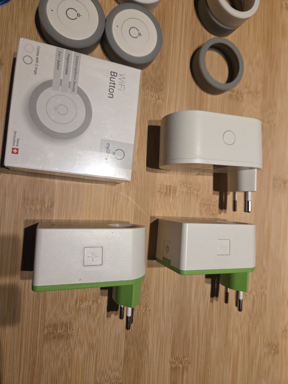 myStrom Schalter: MyStrom WiFi Button und Steckdosen-Set, neuwertig – Gebraucht aus Arbon von Mamamia13 1