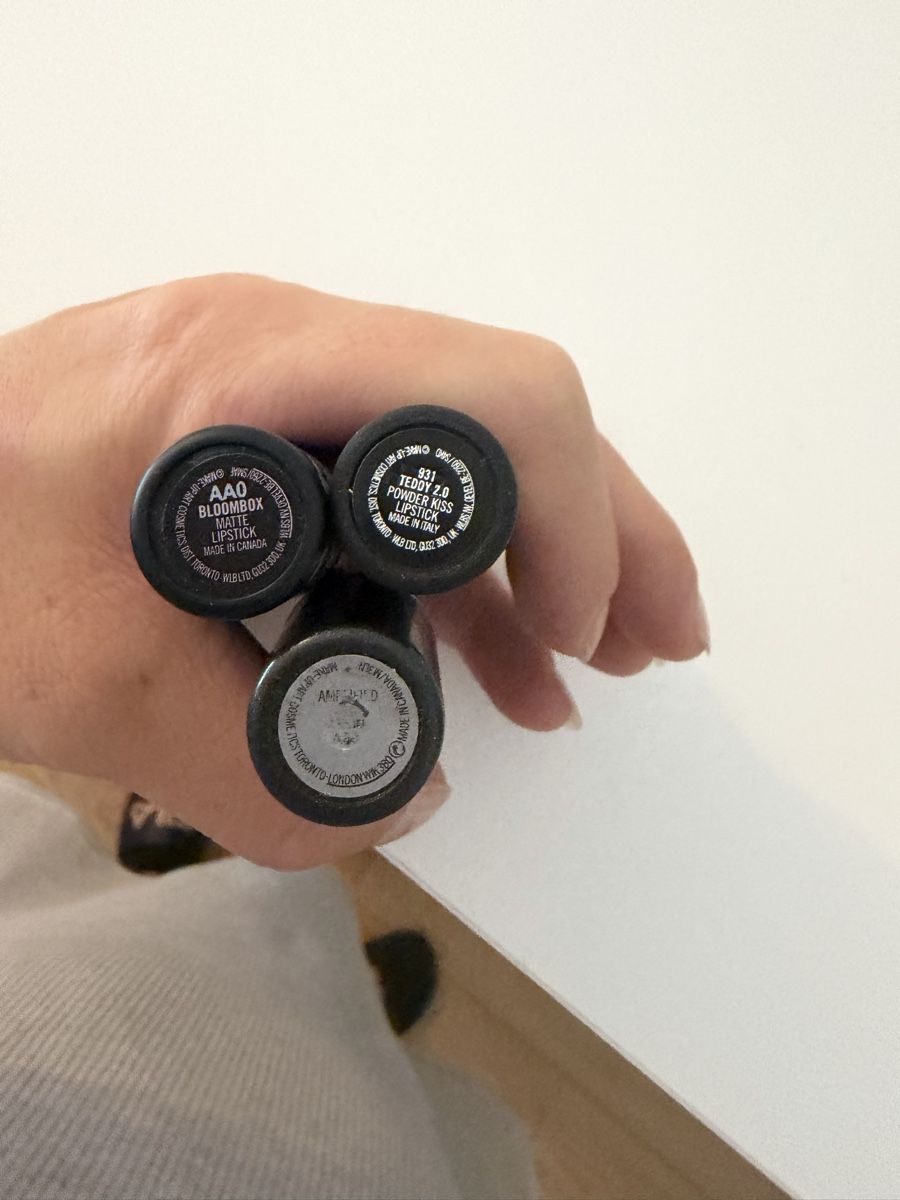 Mac Cosmetics Make-up: Mac liptisk  – Gebraucht aus Taverne von ema_q5pb 1