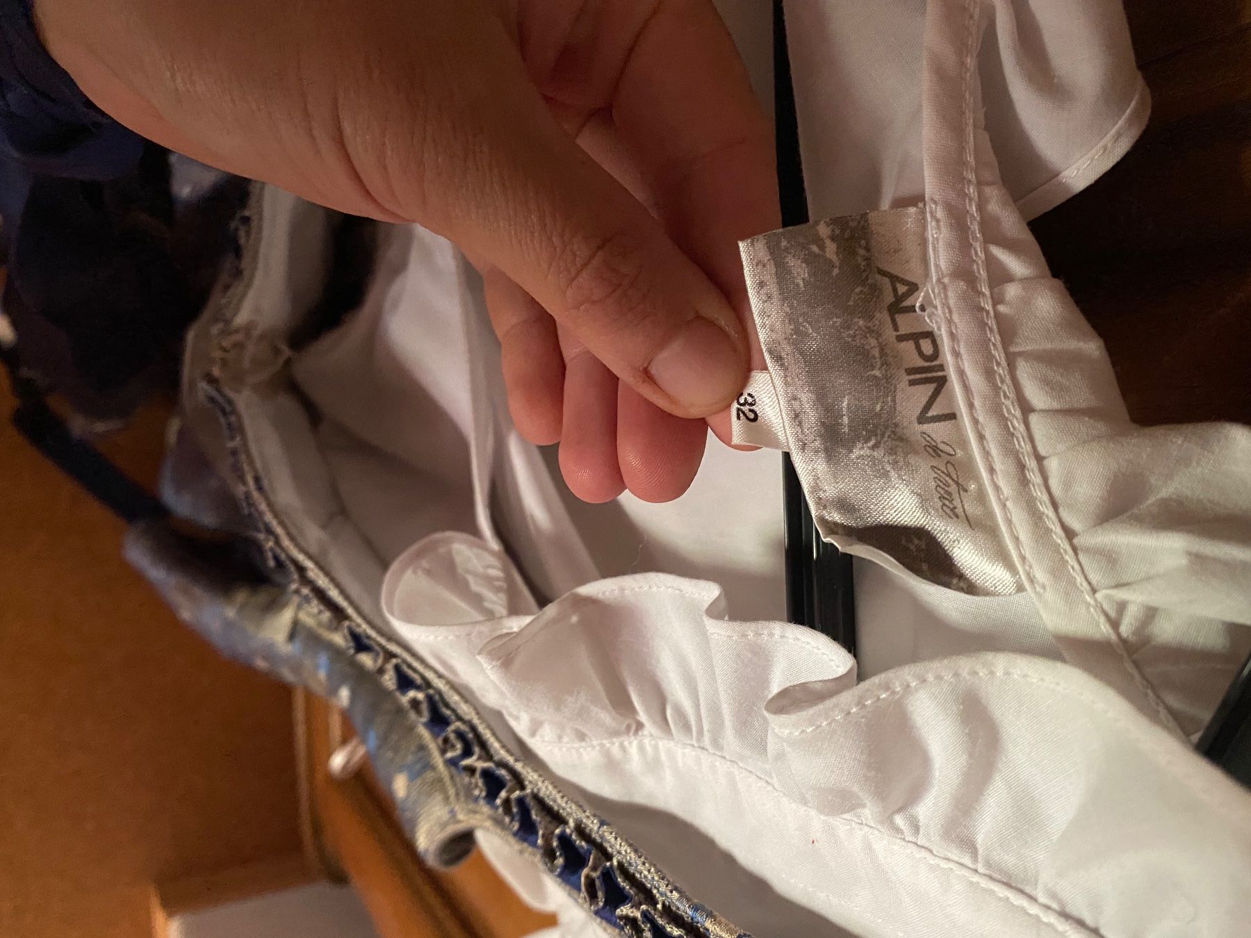 Vestiti: Dirndl Alpin blau Grösse 34 – Usato da Klosters venduto da Rigi98 4