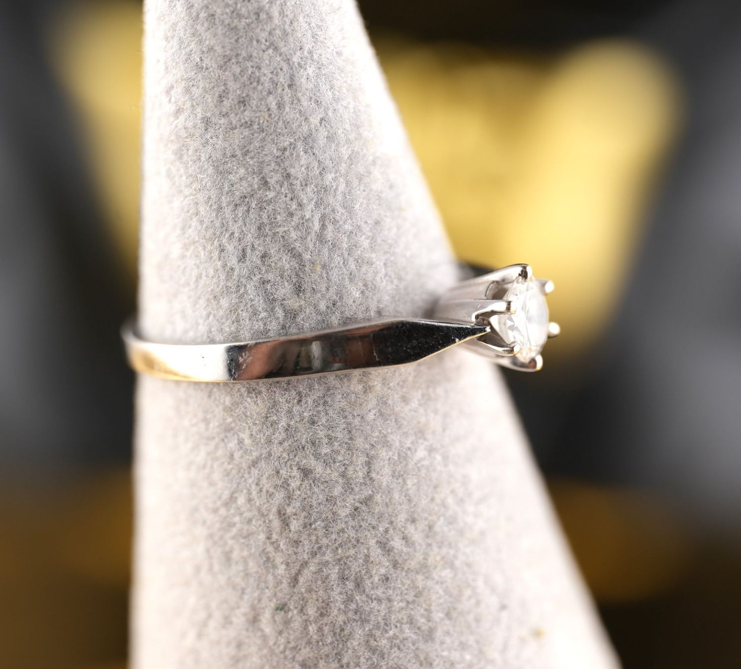 Anelli: Solitärring Weissgold 18K – Usato da Basel venduto da Vip24 1