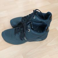 **Dunkelblaue Sneaker von S. Oliver Gr. 40**