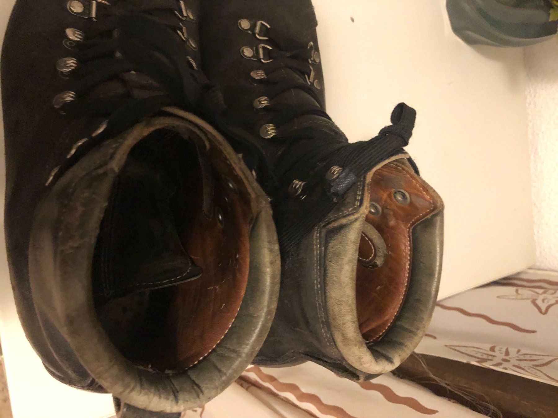 Herrenschuhe: Militärschuhe – Gebraucht aus Rickenbach SZ von Schweigi1 2