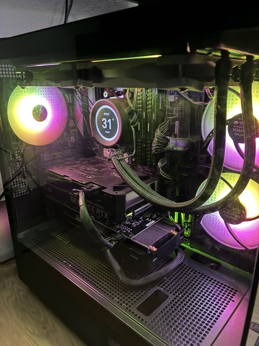 Nvidia PC: Gaming PC | 5700X3D | RTX 4060 | 64GB – Usato da Herzogenbuchsee venduto da emr_8yts