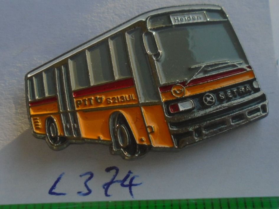 Plaketten & Abzeichen: 1 Postauto Pin (L374) – Gebraucht aus Winterthur von Beli2000