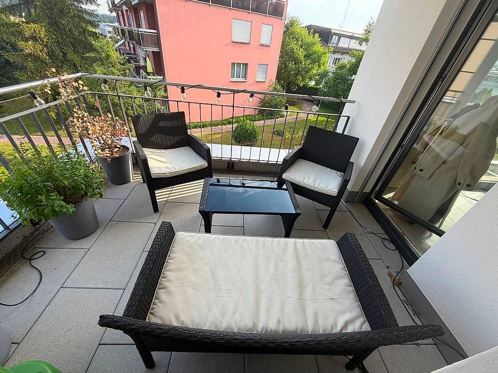 Sofas: Gartenlounge – Gebraucht aus Hochdorf von and_8cwh 1