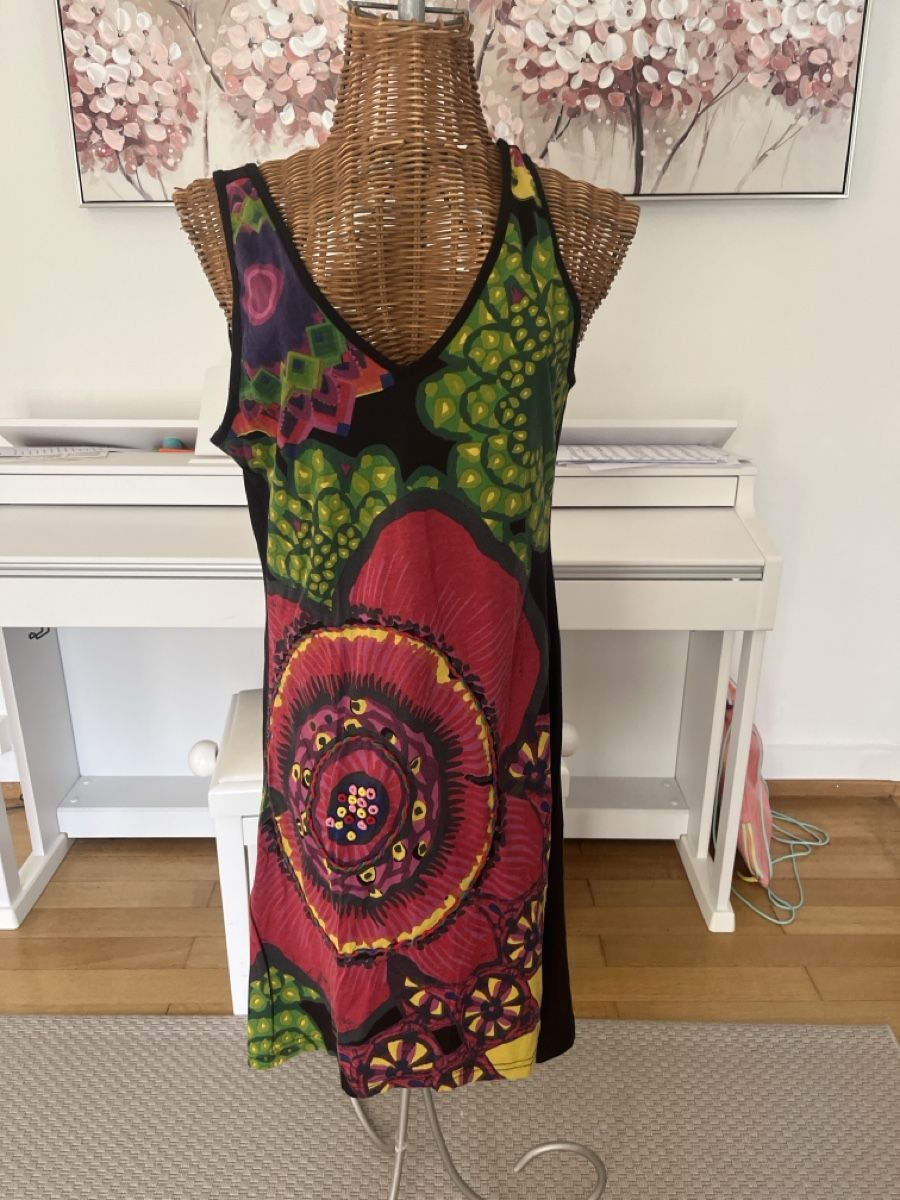Desigual Vestiti: Desigual Kleid, bunt gemustert, 38 – Usato da Solothurn venduto da Bobesch08