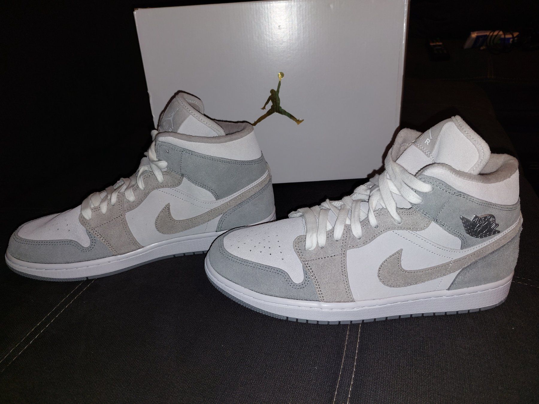 Jordan Scarpe da donna: WMNS Air Jordan 1 Mid SE – Nuovo e nell'imballaggio originale da Schenkon venduto da 1996234 1