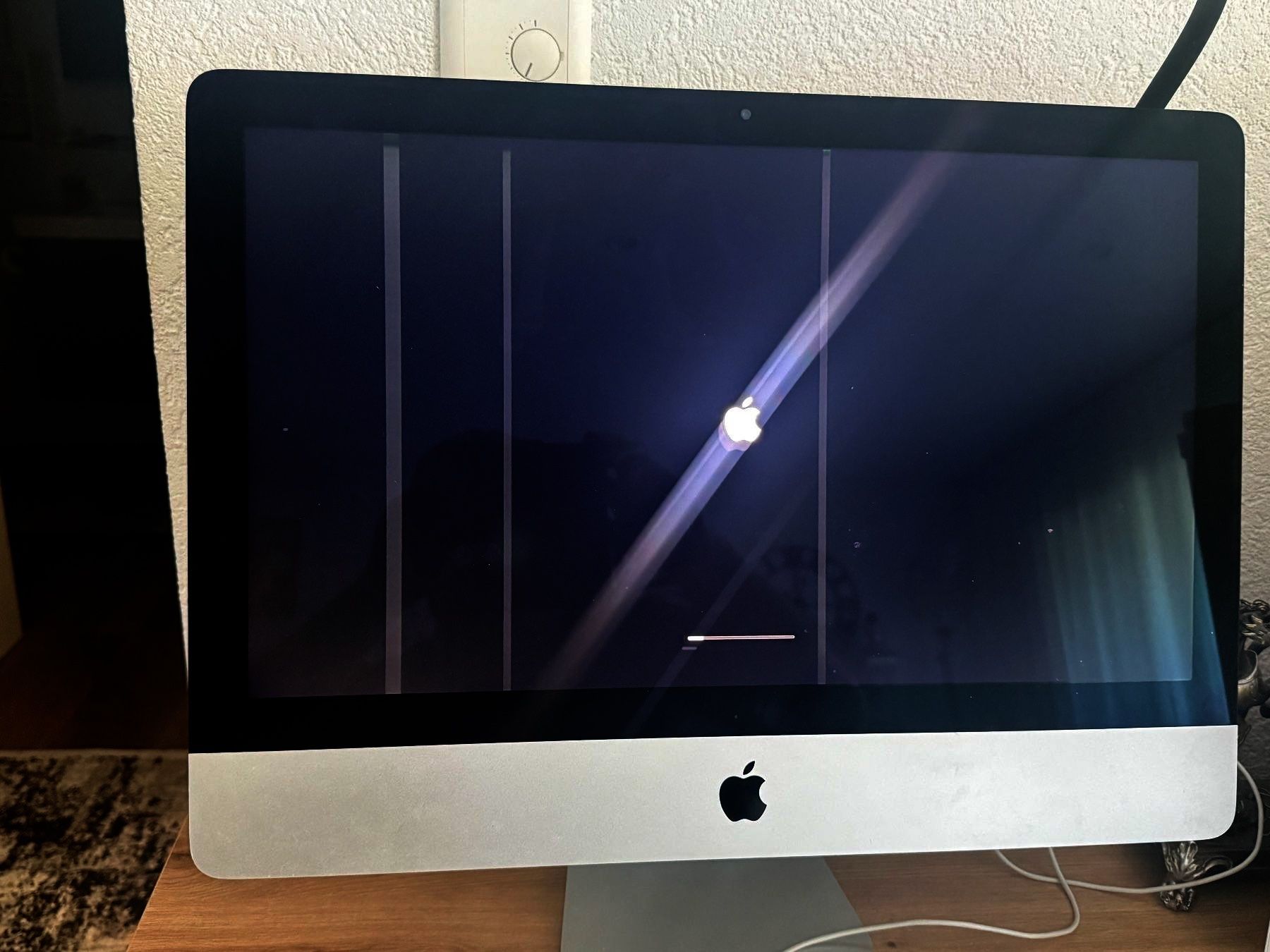 Apple PC: iMac 21.5 - JG. 2019 – Difettoso da Hausen AG venduto da piccadilly62