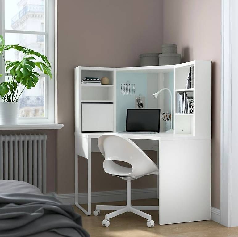 Bureaux: Eck - Schreibtisch 1 x 1 m – D'occasion à Arth par budibudi14 4