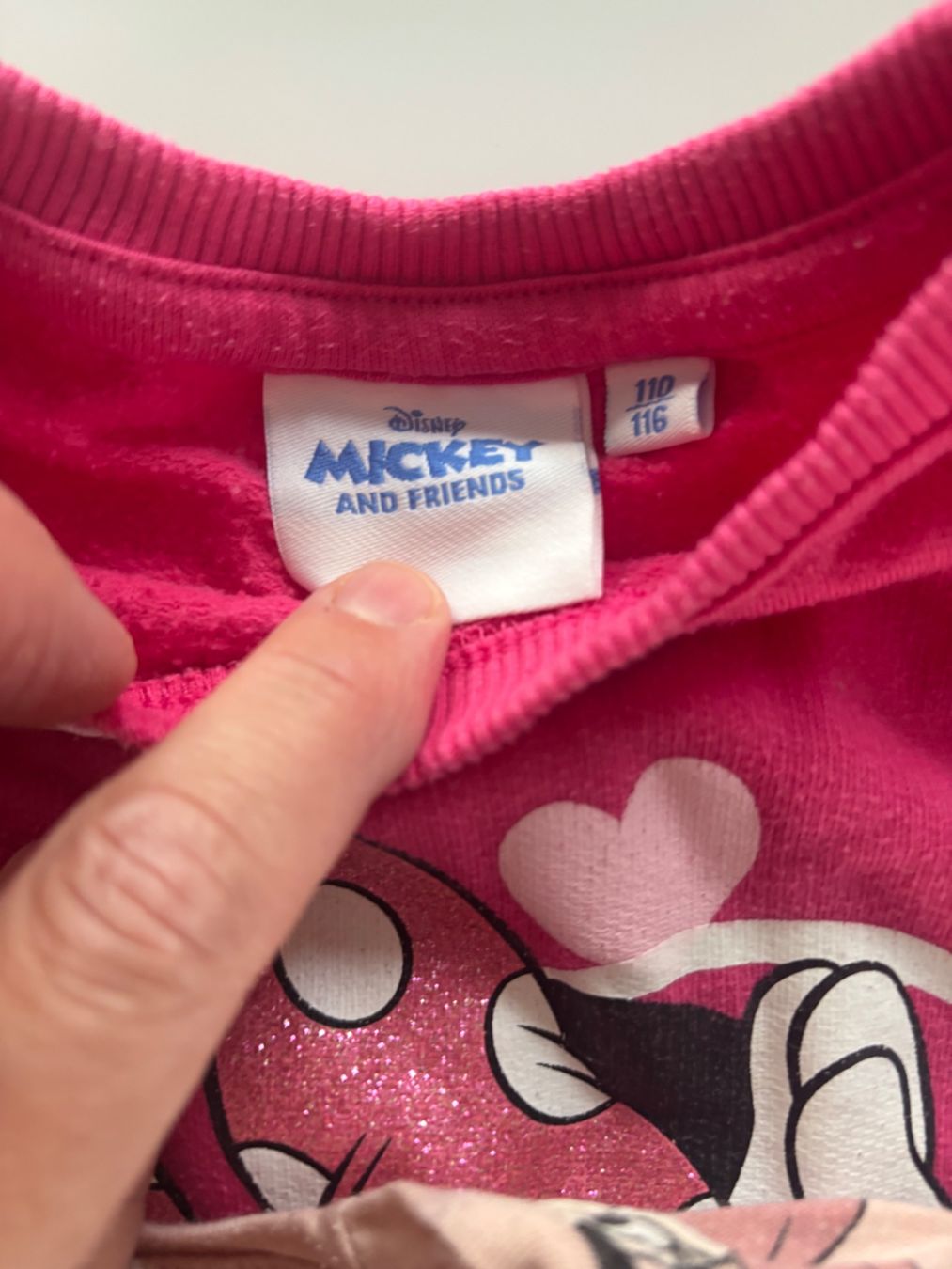 C&A Kleiderpakete & -sets: Langarm Oberteile Minnie Mouse 116 – Gebraucht aus Zollikon von d_grabher 3