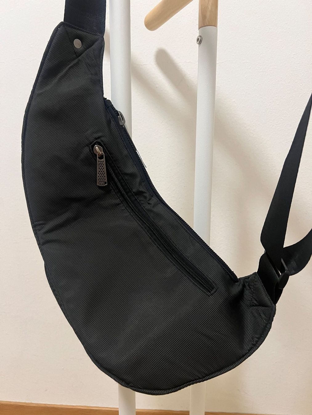 Sacs: Umhängetasche von Vanlison – D'occasion à Bern par No1e 4