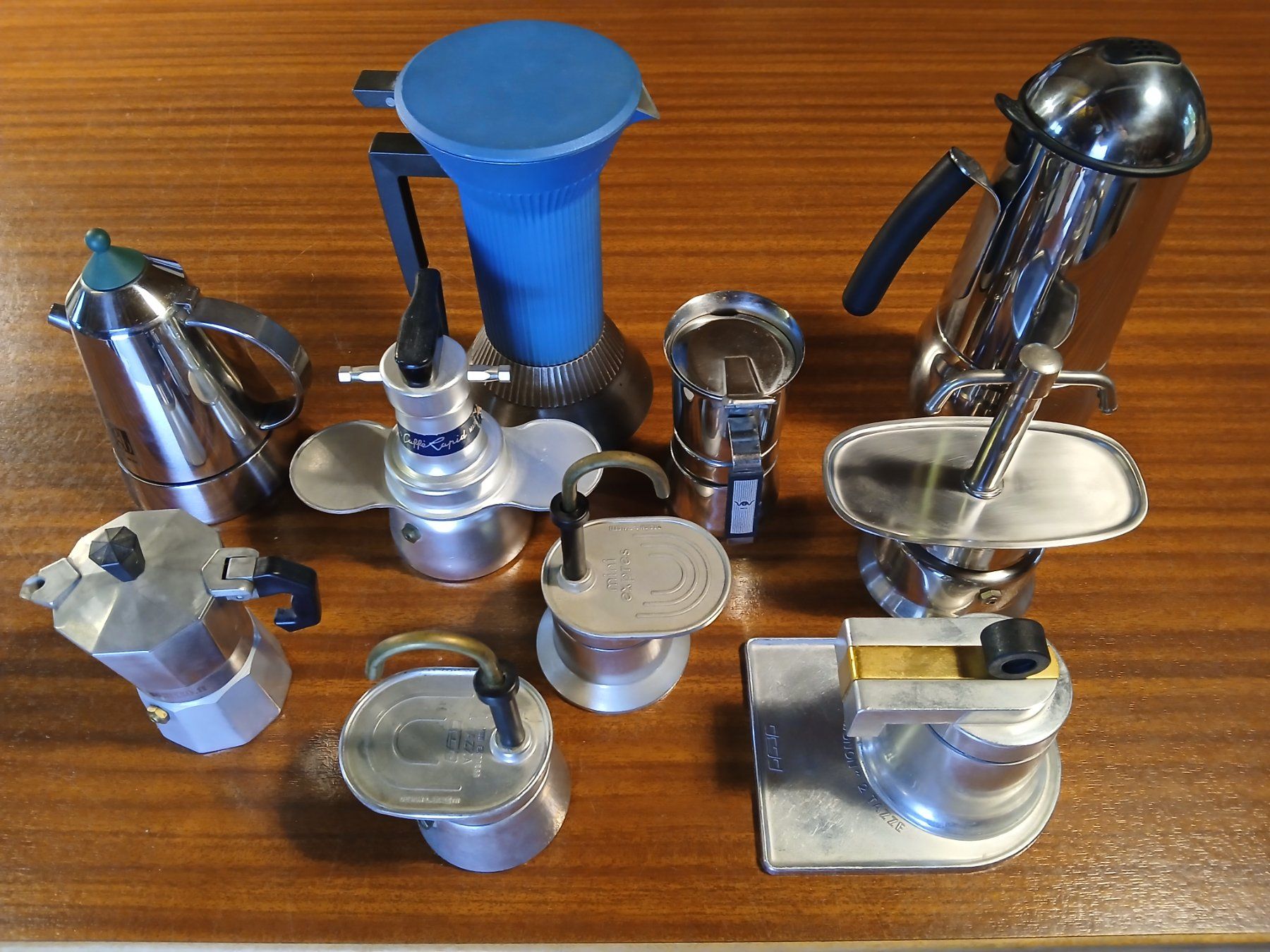 Macchine per caffè & Macchine per espresso: Sammlung von 10 Espressokochern – Usato da Zumikon venduto da Vollvintage 6