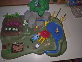 Playmobil Bauernhof Set mit Figuren und Tier guten Zustand
