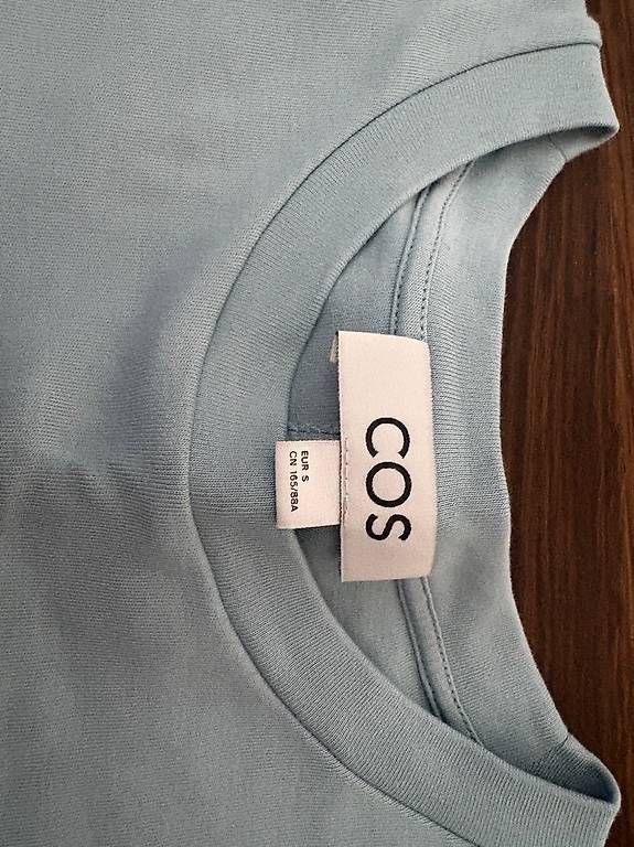 Cos T-shirt: Cos boxy shirt s – Nuovo (secondo la descrizione) da Zürich venduto da sho_9b69 2