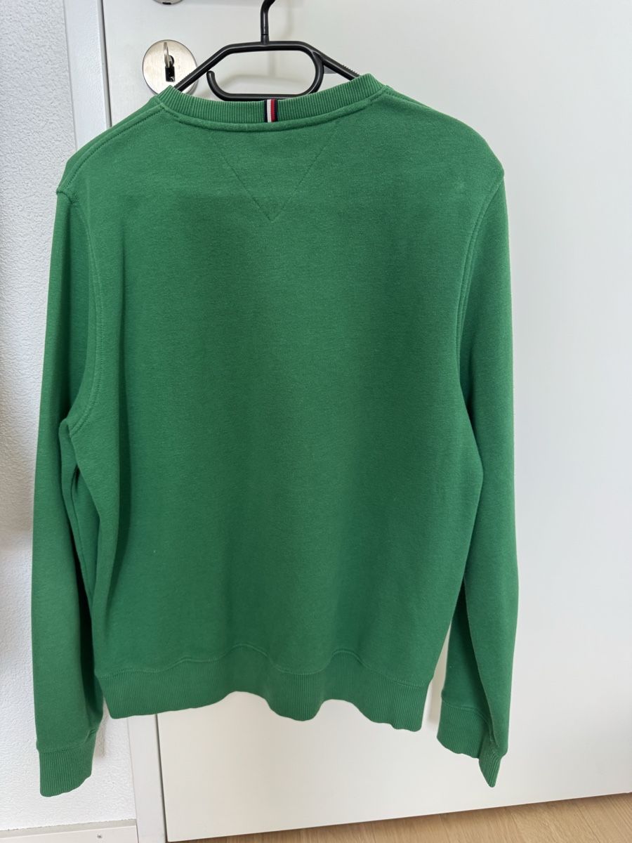 Tommy Hilfiger Pullover & Sweatshirts: Tommy Hilfiger Pullover Grösse S – Gebraucht aus Kloten von Tanjaselina 1