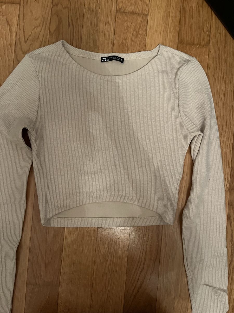 Lots de vêtements: Kleiderpaket Oberteile – D'occasion à Zürich par JB23JB