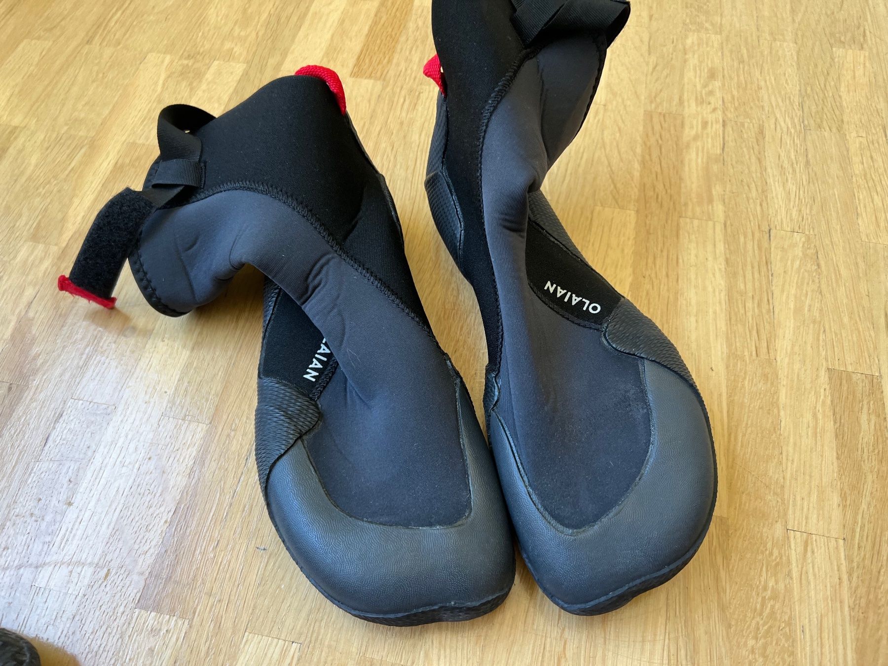 Scarpe per ragazzi: Surfschuhe Kinder – Usato da Zürich venduto da luc70 1
