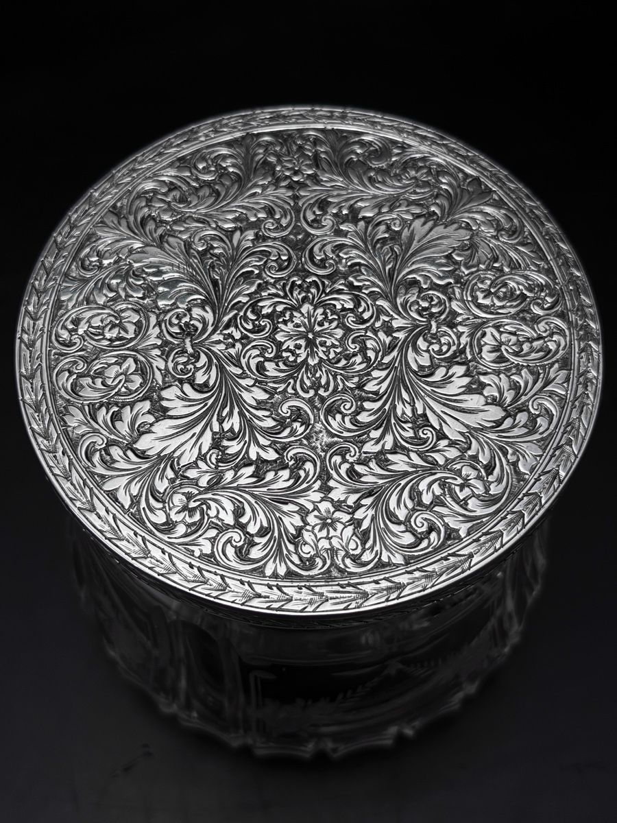 Zuccheriere: Wunderschöne Kristalldose mit Deckel aus 800er Silber – Usato da Luzern venduto da downtonabbey 2