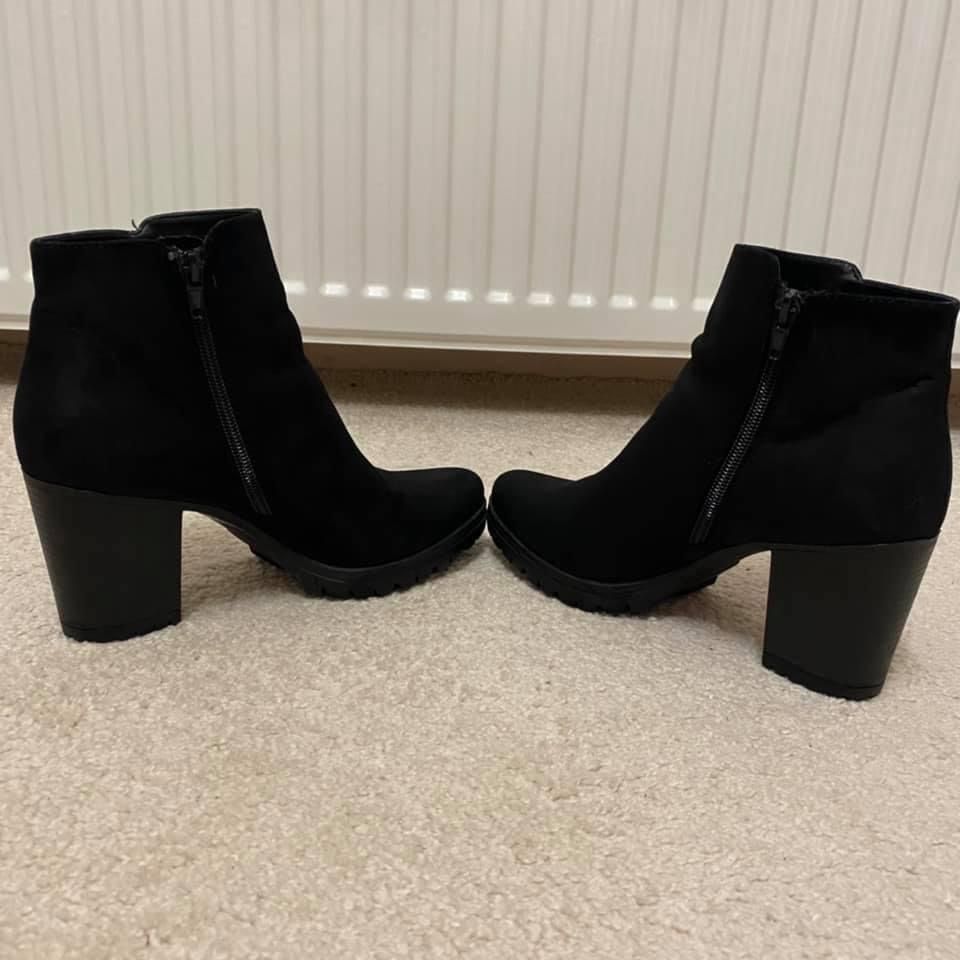 Graceland Chaussures femmes: Schwarze Stiefel – D'occasion à Muri AG par gab_n8g8 1